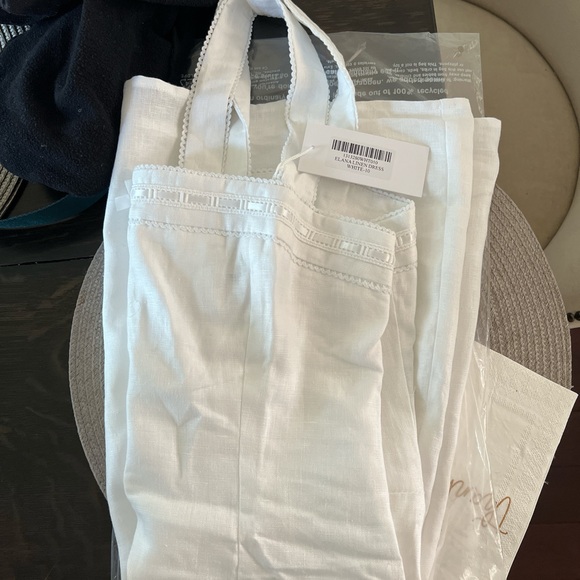 White linen reformation dress size 10 - Picture 5 of 5